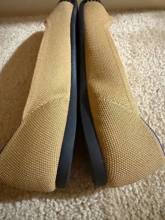 Rothy's The Point II flats in the Camel Captoe colorway size 9.5 - Picture 5 of 11